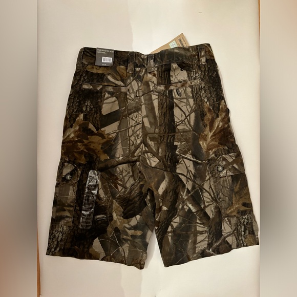 G&M Ontario Printed Twill Belted Cargo Shorts - Picture 2 of 6
